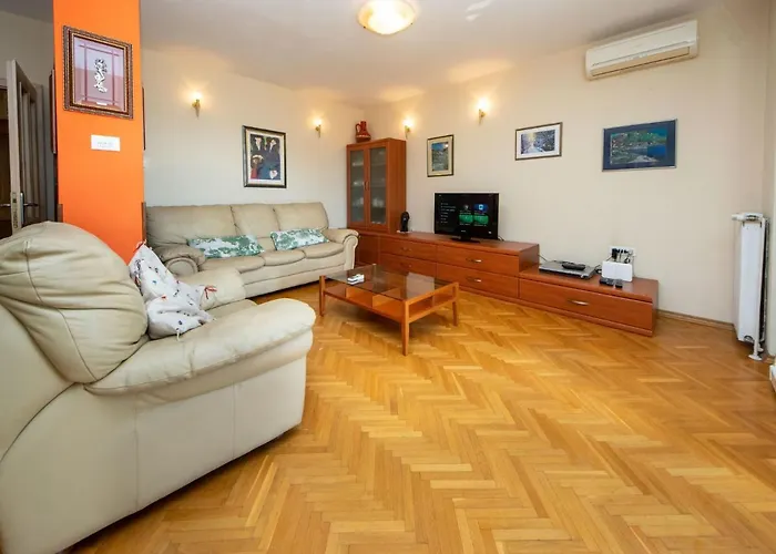 Matko By Interhome *