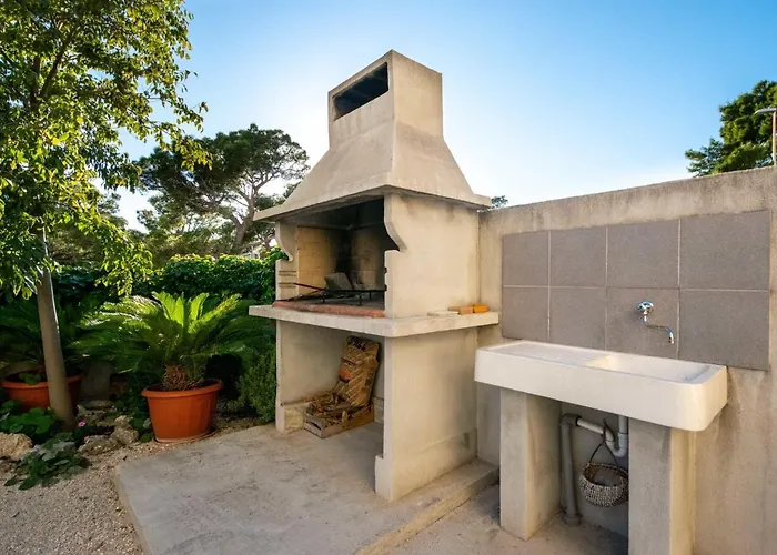 Apartament Matko By Interhome Makarska